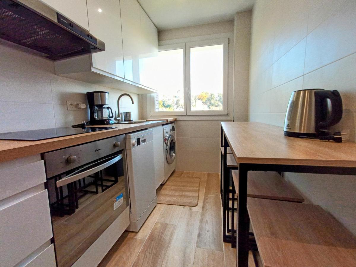 Private Room In Renovated Apartment - Tram 1 Min Walk Νίκαια Εξωτερικό φωτογραφία