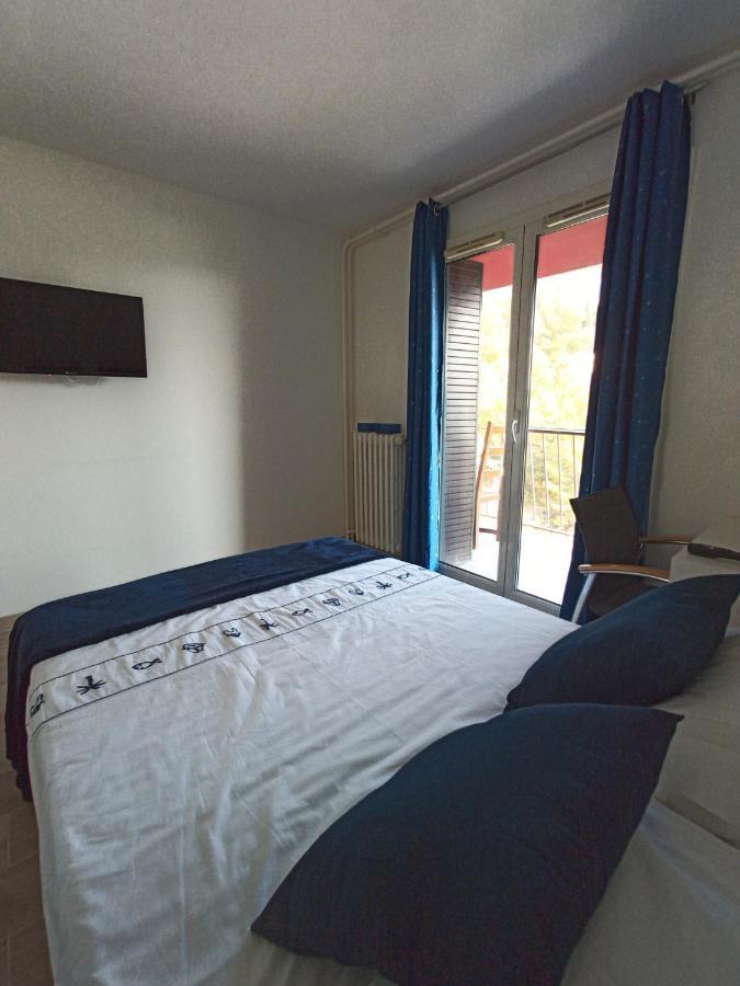 Private Room In Renovated Apartment - Tram 1 Min Walk Νίκαια Εξωτερικό φωτογραφία