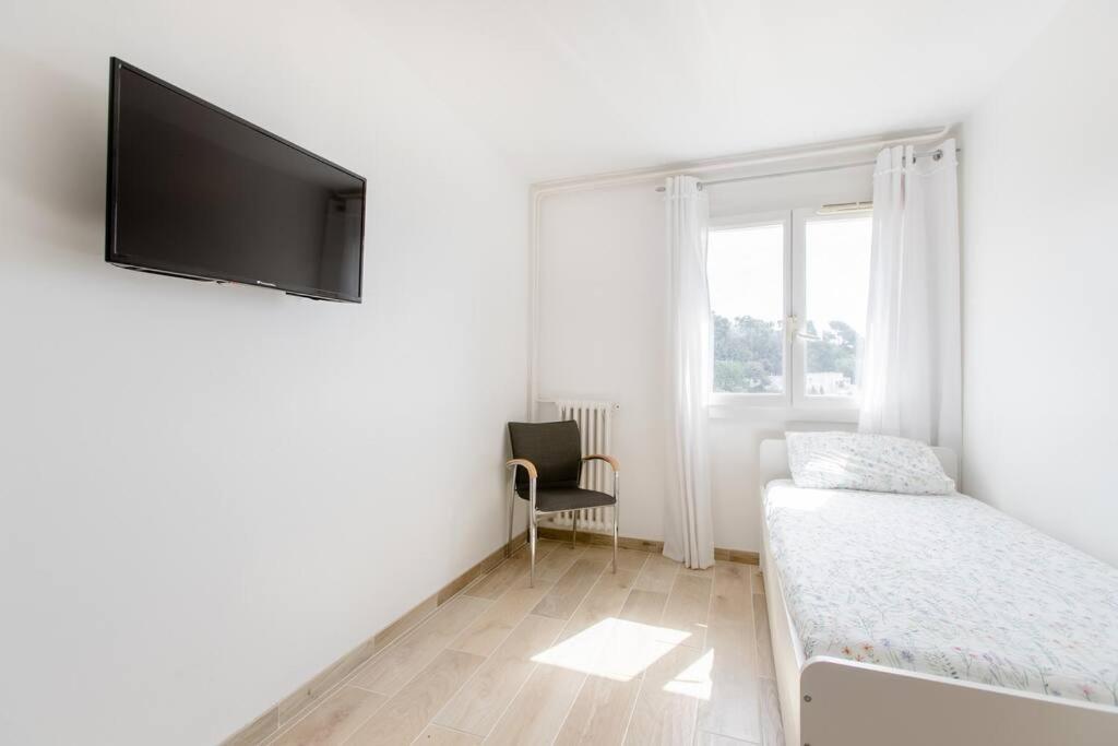 Private Room In Renovated Apartment - Tram 1 Min Walk Νίκαια Εξωτερικό φωτογραφία